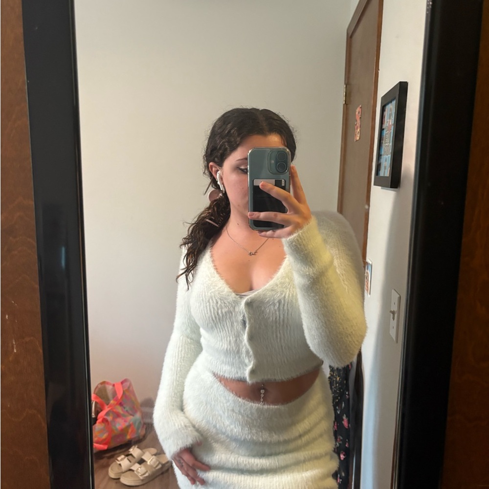 Women's Fuzzy Sweater Set